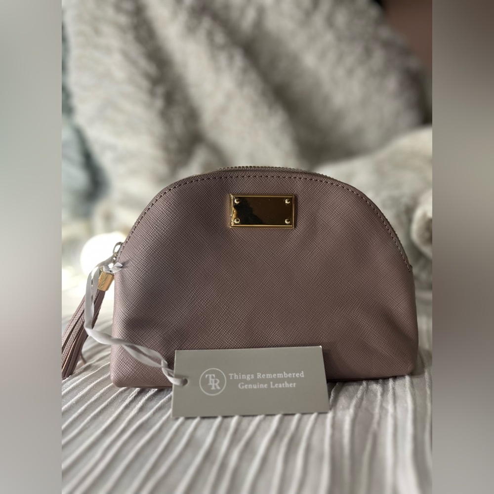 Things Remembered small makeup bag